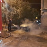 حريق داخل سيارة في الجديده