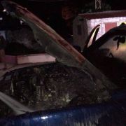 حريق داخل سيارة رباعية الدفع عند مفترق قصرنبا