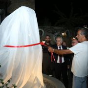 العميد خطار ازاح الستار عن نصب عنصر إطفاء في الدفاع المدني في مركز الجديدة الإقليمي