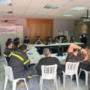 دورة تدريبية لتعزيز قدرات عناصر الدفاع المدني في مكافحة حرائق الغابات