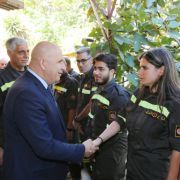 المدير العام للدفاع المدني جال على مراكز الدفاع المدني في ضاحية بيروت الجنوبية وتسلّم آلية إطفاء