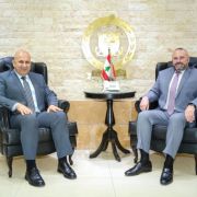 المدير العام للدفاع المدني يستقبل رئيس بلدية العاقورة