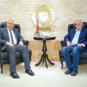 المدير العام للدفاع المدني يستقبل رئيس بلدية برج حمود